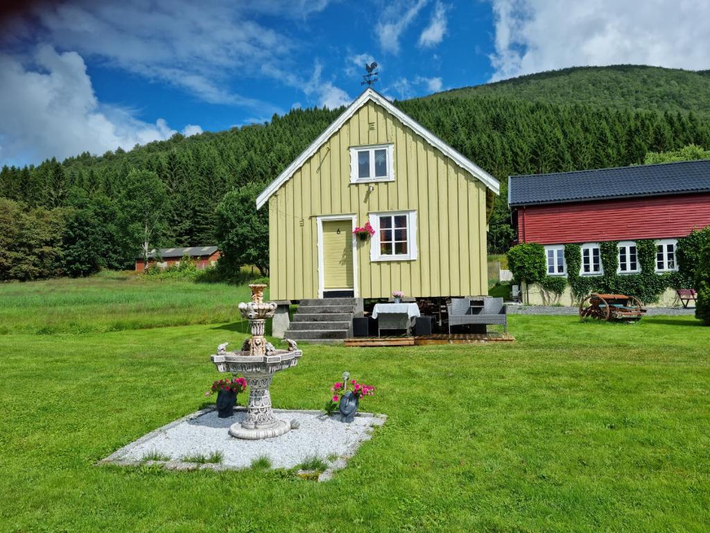 Rødseth gårdsovernatting Hytter photo 4