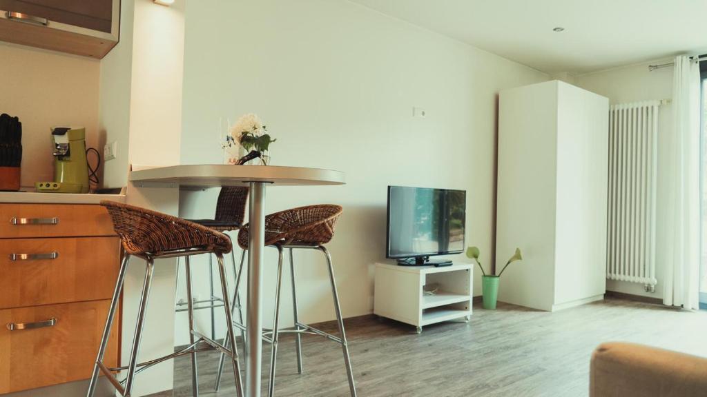 Zentrale Ferienwohnung mit Waldblick photo 1