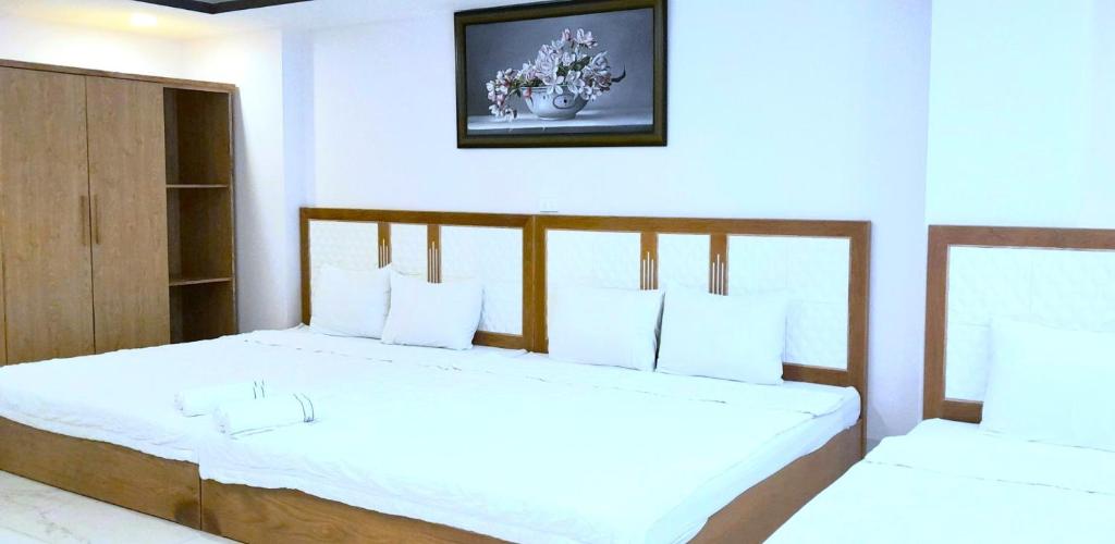 Love Hotel & Apartments