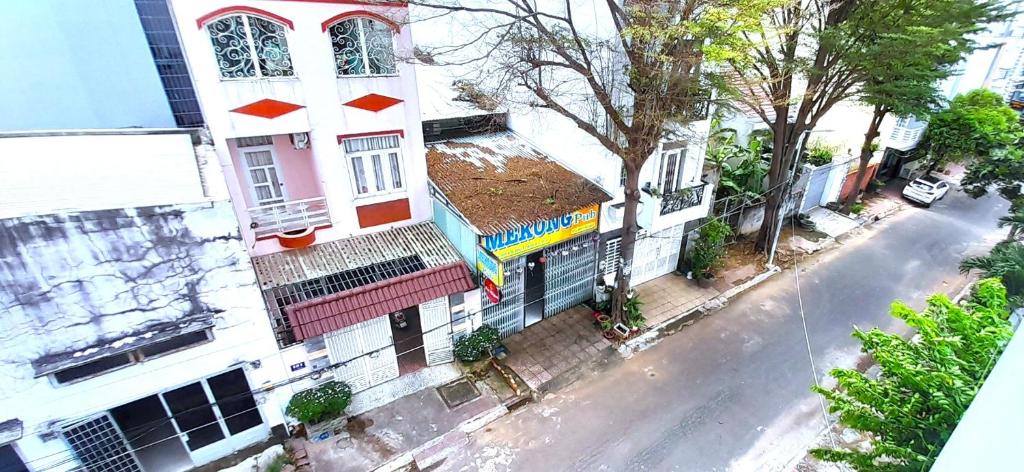 Love Hotel & Apartments
