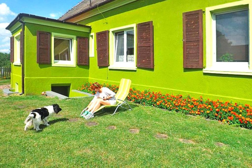 Comfortable 2 person holiday apartment in the countryside Drezno photo 3