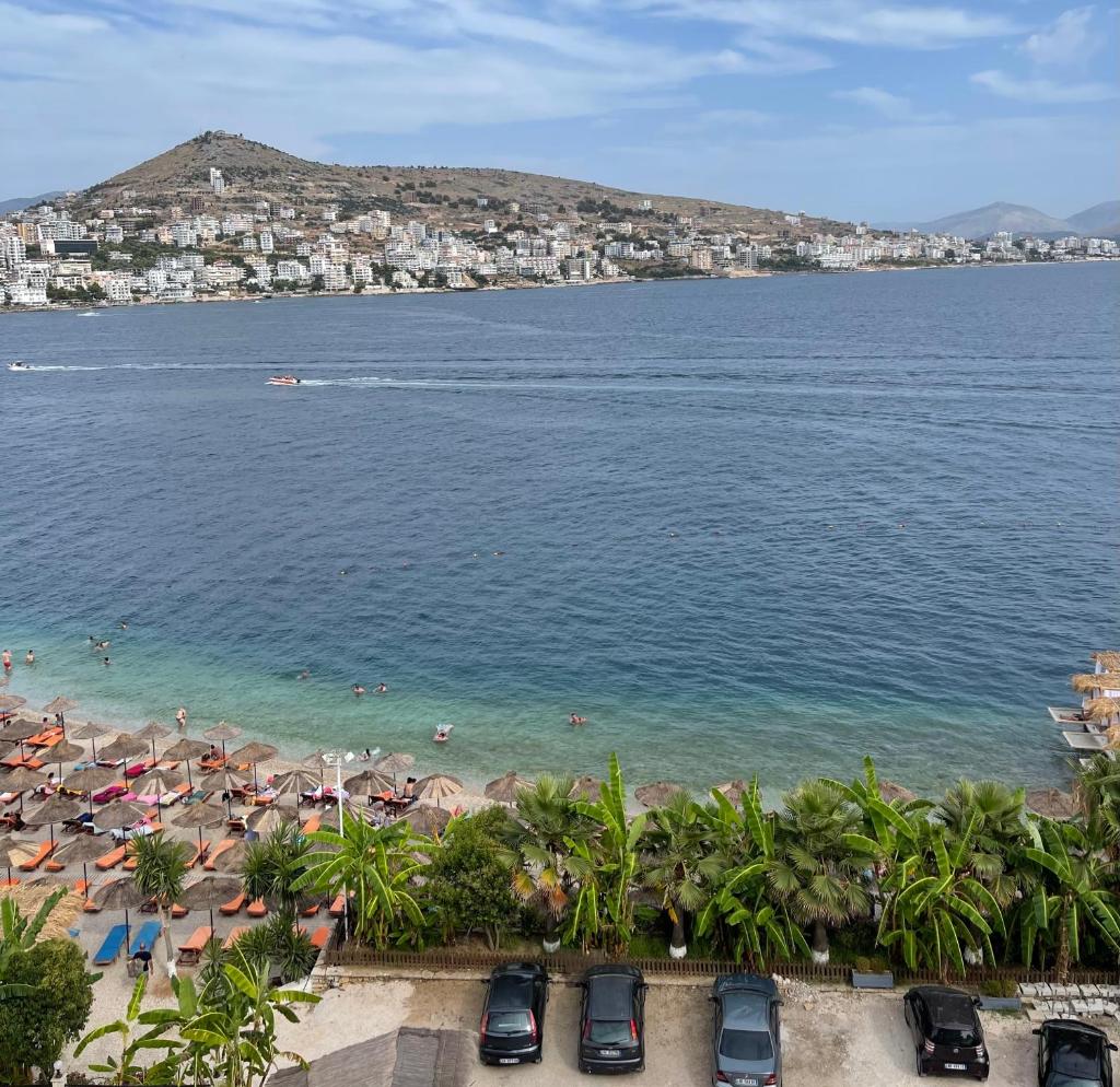 Port Side Sarande photo 3
