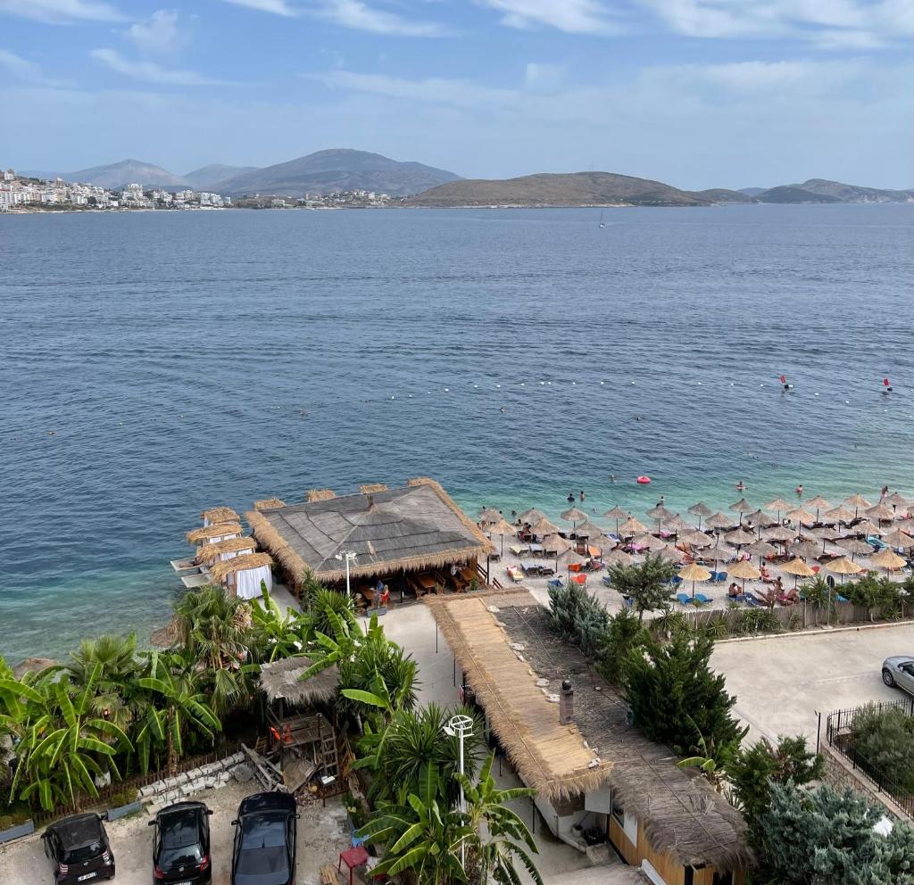 Port Side Sarande photo 4