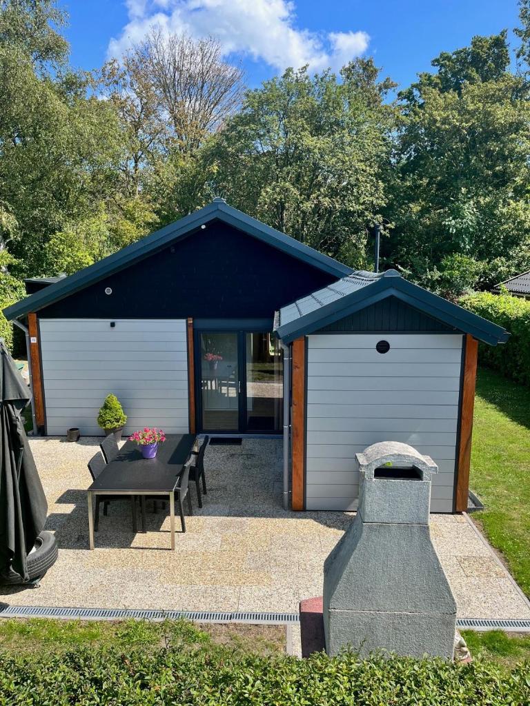Oosterschelde Lodge met veel privacy en dicht bij het water photo 2