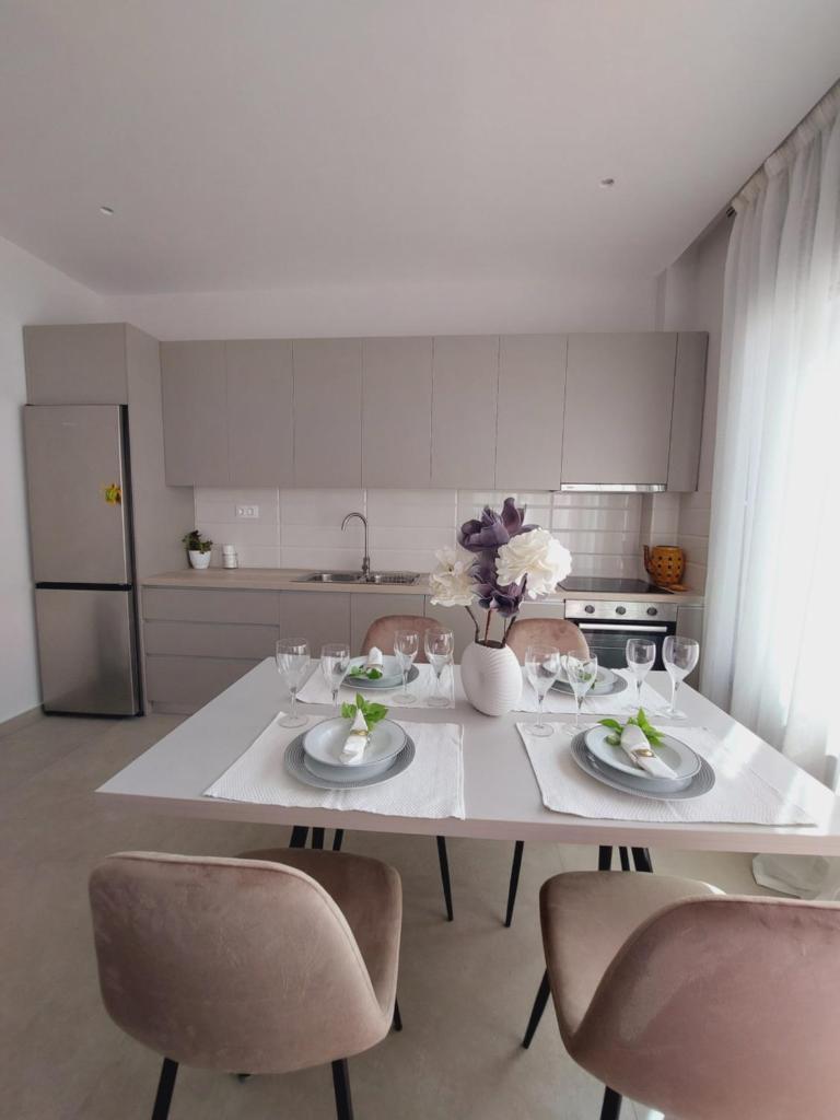 Aelia Suite Home photo 3