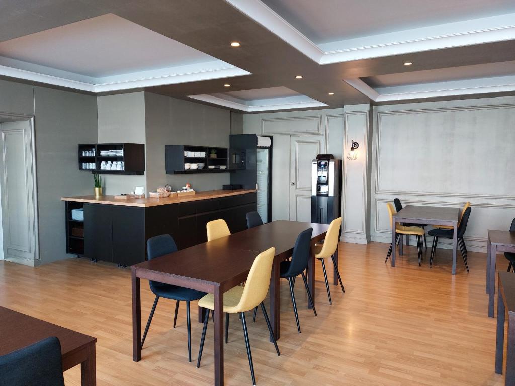 Hotel l'Europe - Cholet Gare photo 4