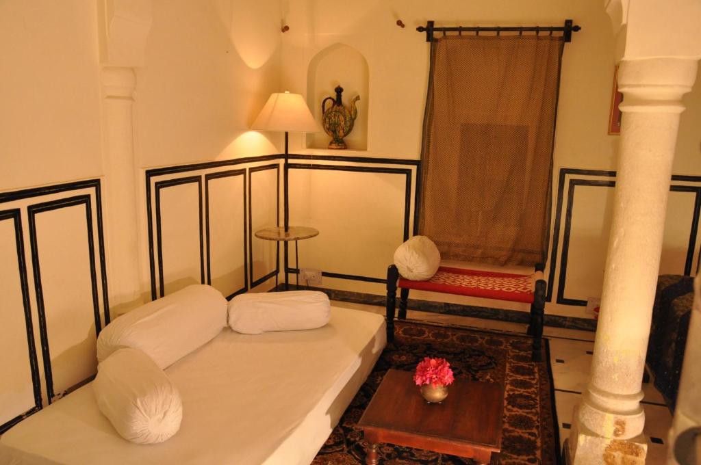 Hotel Chobdar Haveli photo 2