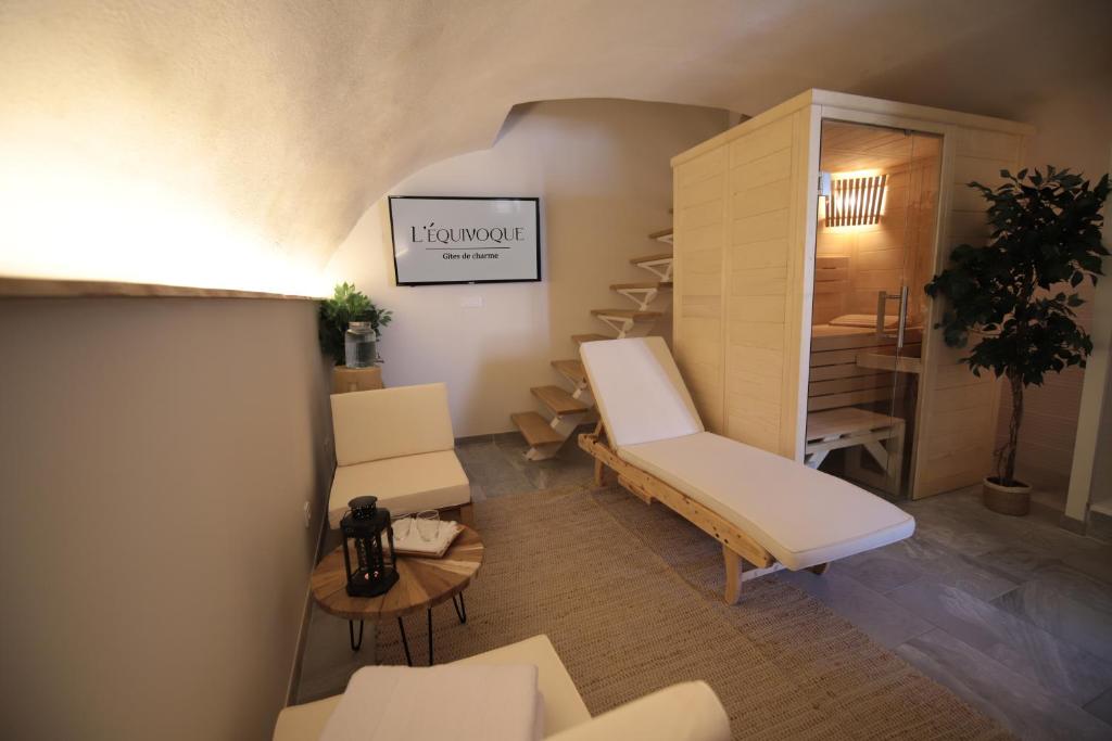 Gîte de charme avec jacuzzi et sauna privatifs photo 1