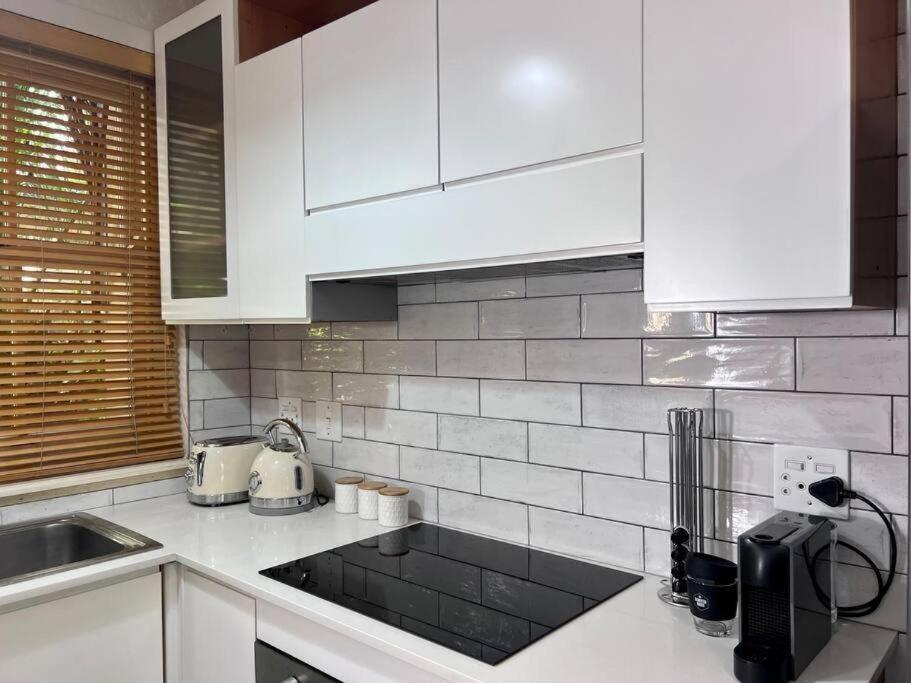 Beautiful apartment across from the beach photo 4