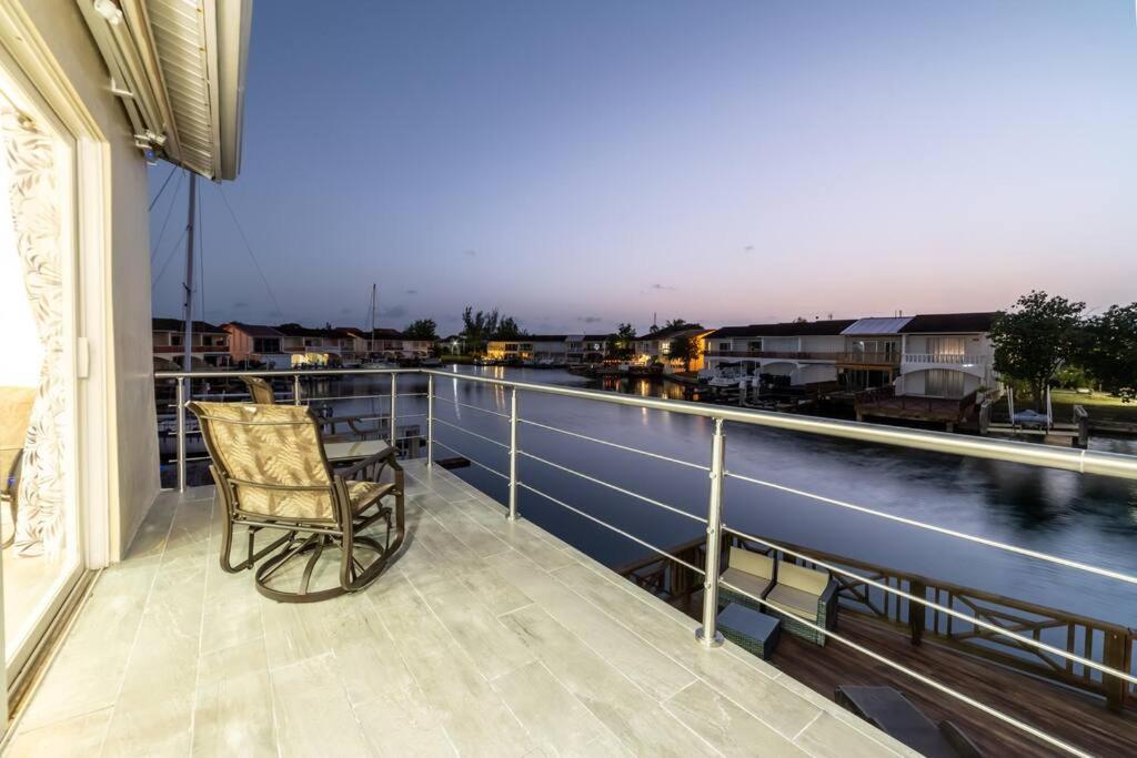 Aqua Videre - Cozy 2 Bedroom Villa, Jolly Harbour photo 4