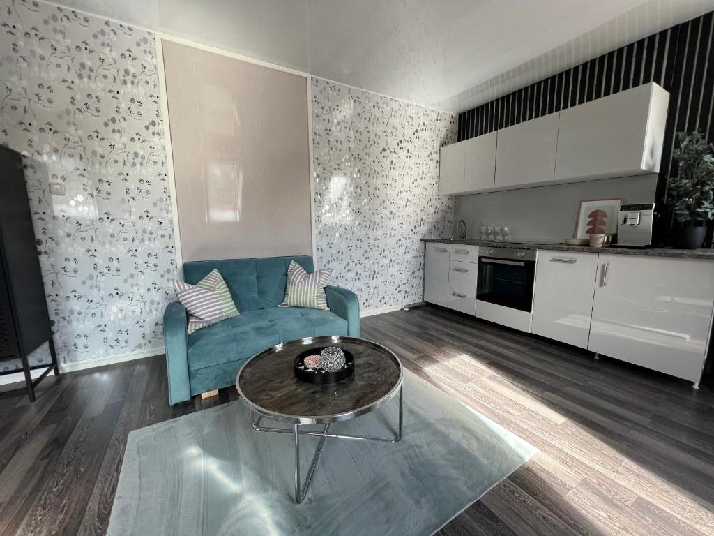 Cozy room with kitchen near the lake photo 3