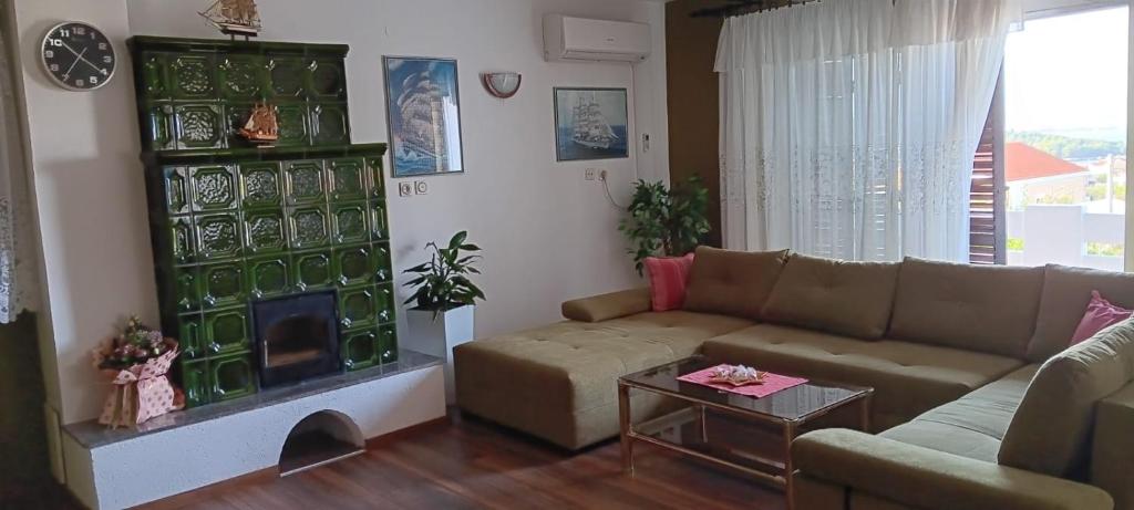 Apartment in Kali with sea view, terrace, air conditioning, Wi-Fi (4573-1) photo 4