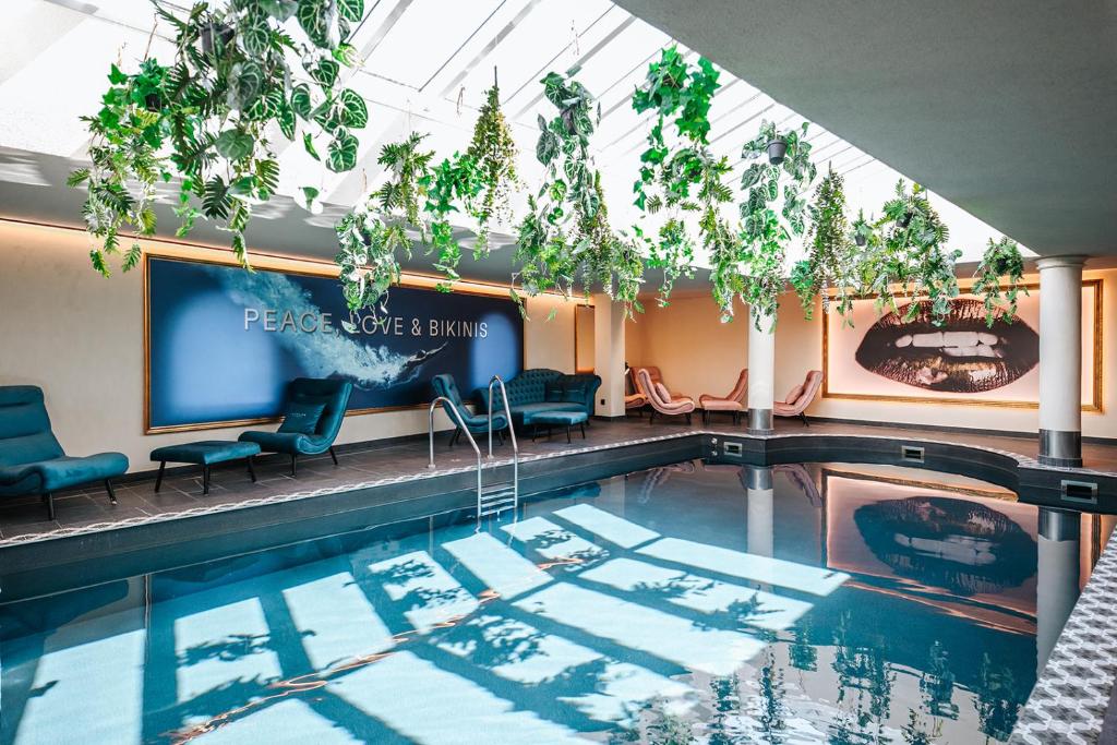 Wellness Aparthotel "Lechlife" incl Pool & Spabereich - 400m zum Lift photo 2