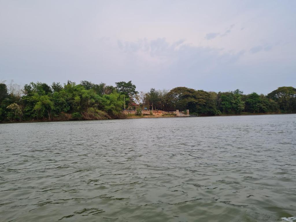 บ้านริมน้ำ โพธาราม photo 4