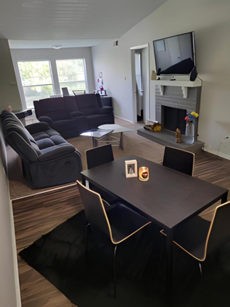 Serenity Apartment image