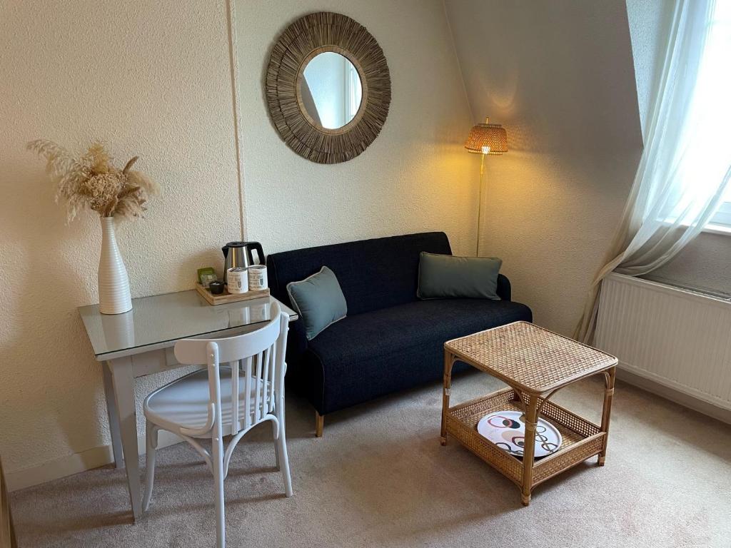 Hotel Des Falaises photo 2