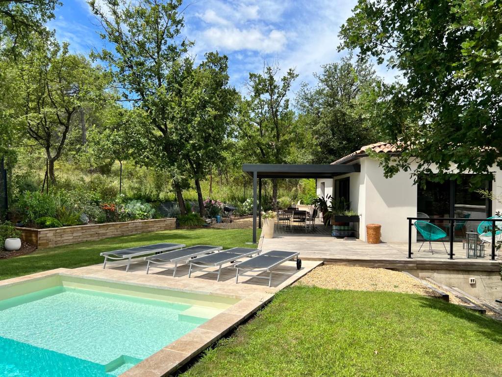 Villa moderne et piscine chauffée en Provence photo 2