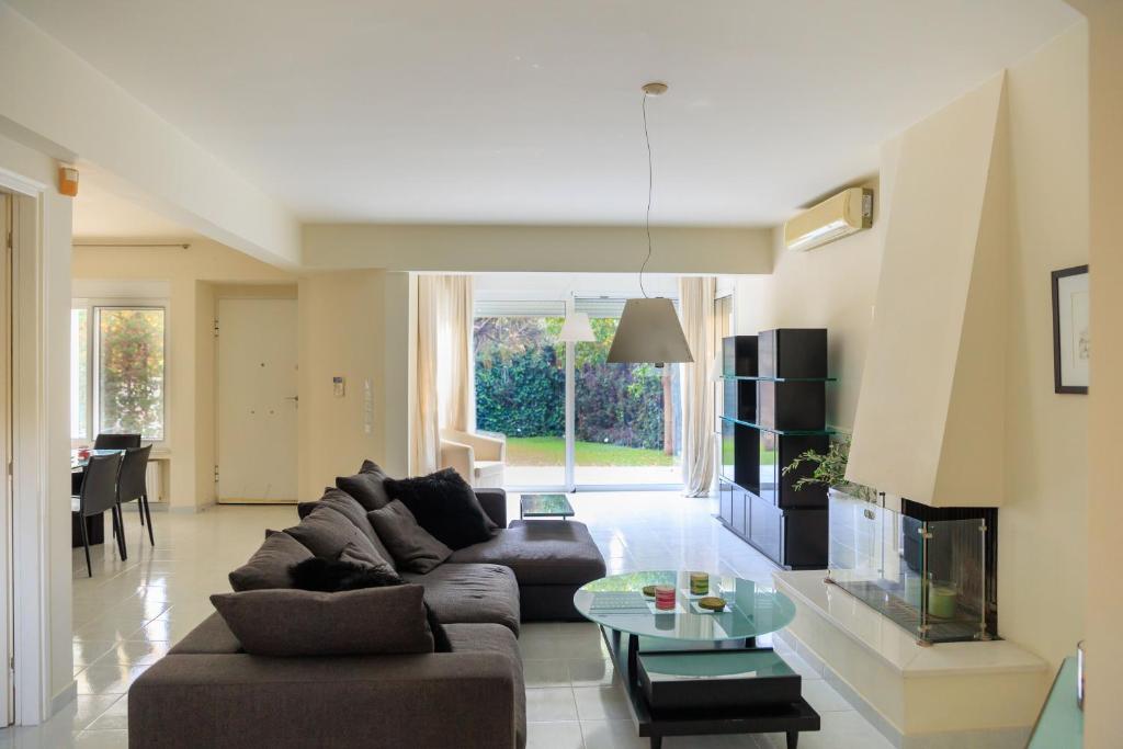 Lagonisi Beach House photo 3