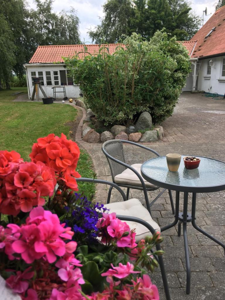Stunning Romantic Cabin close to Baltic see photo 3