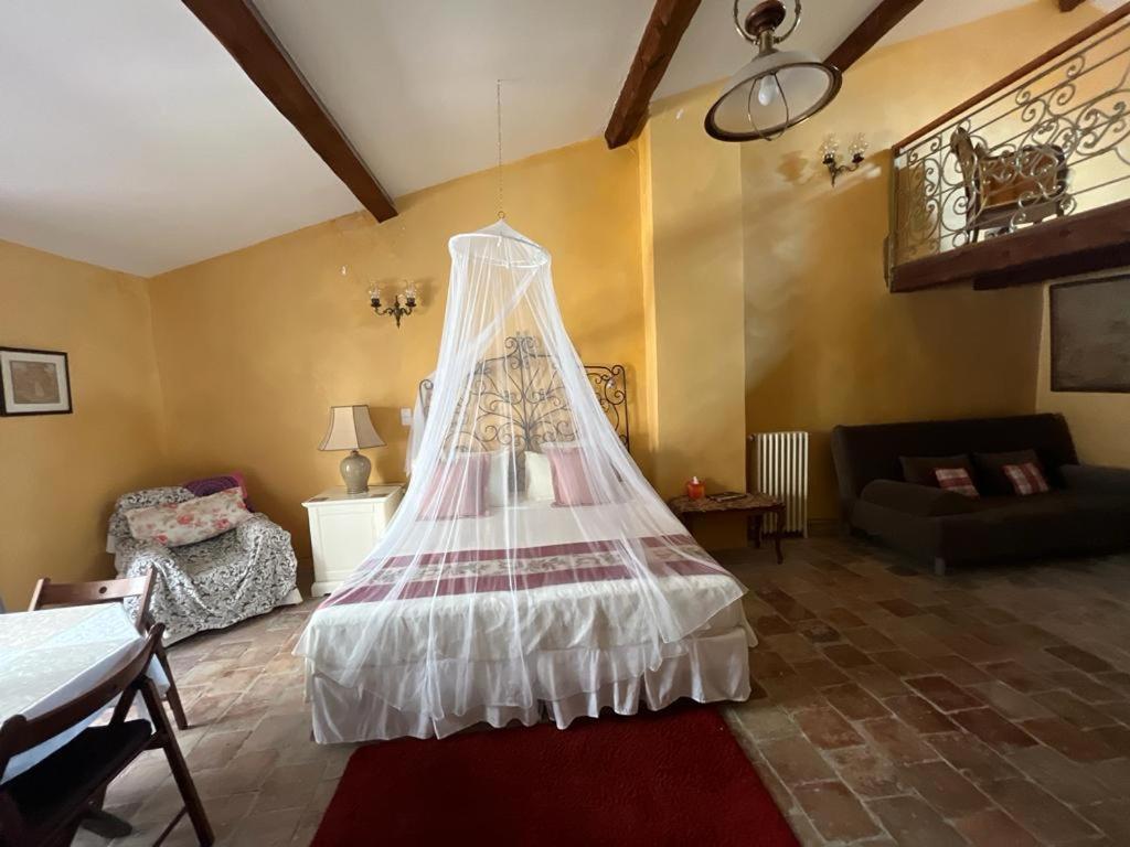 XVI Century Mansion photo 1