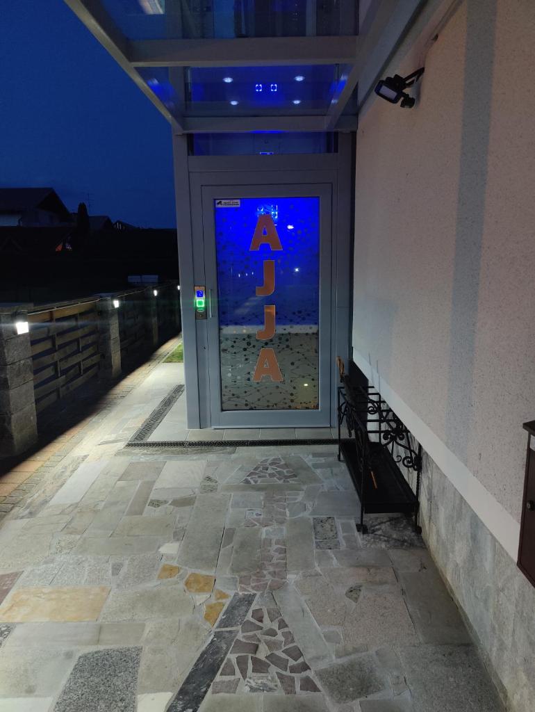 Apartma AJJA photo 4