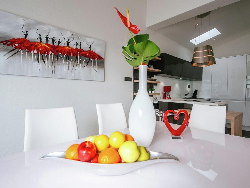 Luxurious Apartment in Zadar with Garden photo 1
