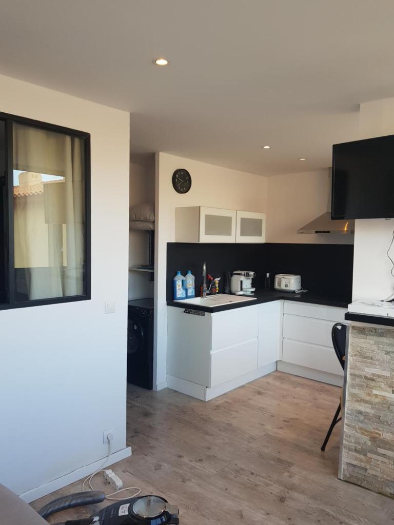 Coquet appartement mer port leucate photo 3
