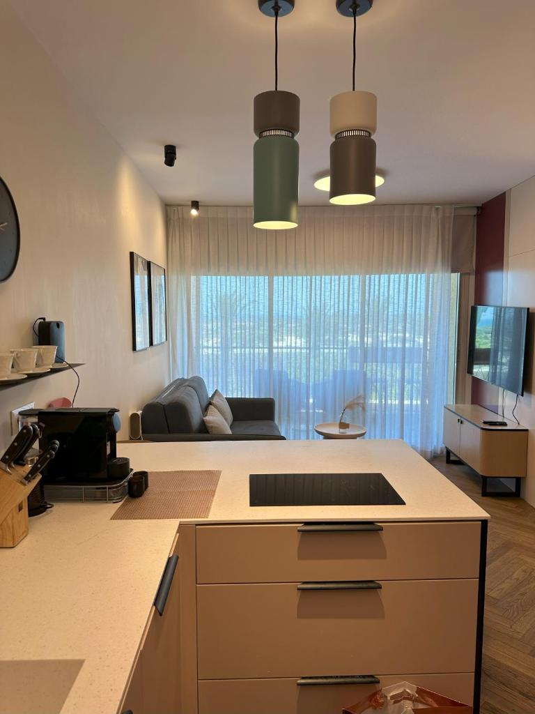 lasuita- exclusive suites cesarea- sea view suite photo 1