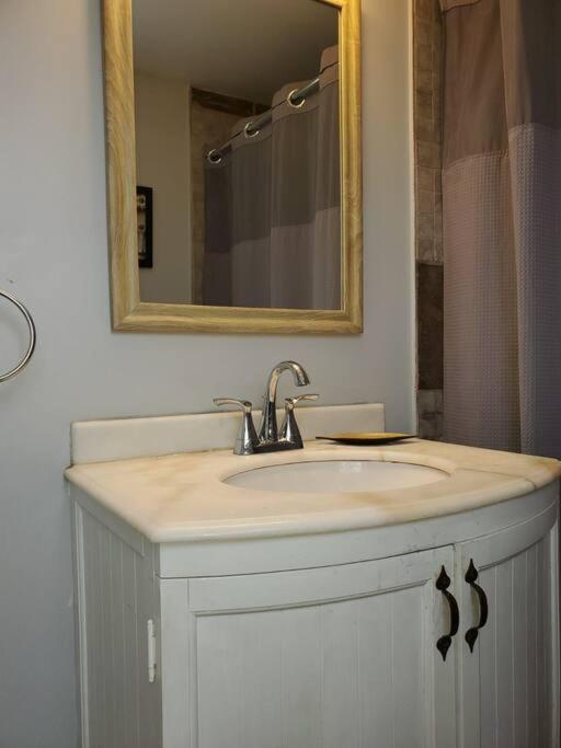 Cozy home, central location photo 2