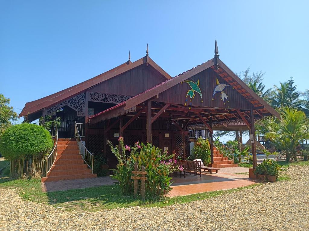 Bayu Beach Penarek photo 2