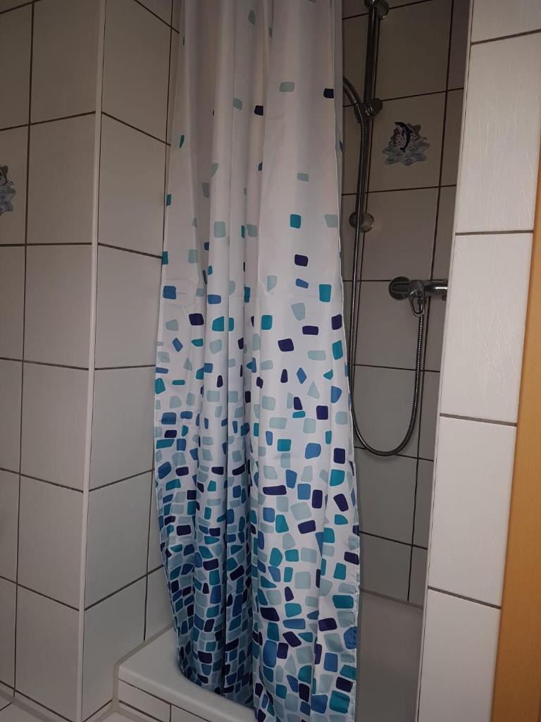 Ruhige gemütliche Ferienwohnung in Karlsruhe Daxlanden für Monteure, Pendler, Geschäfsreisen, Wochenendreisen photo 1
