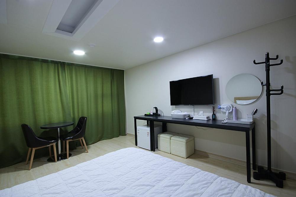 VIEW Hotel Geoje photo 1