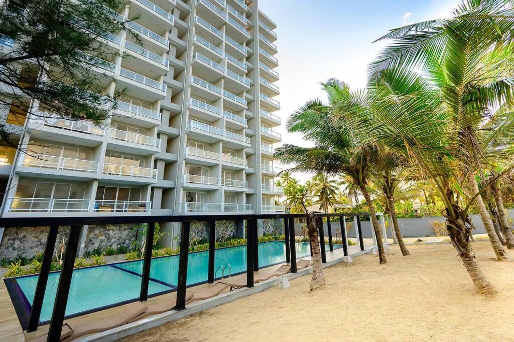 MaSa Beach Front Apartment Uswetakeiyawa photo 4