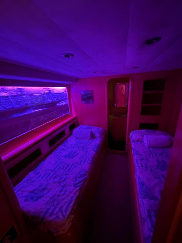 Riti Yacht photo 4