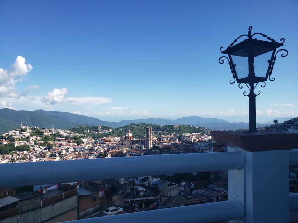 Vista Taxco photo 2
