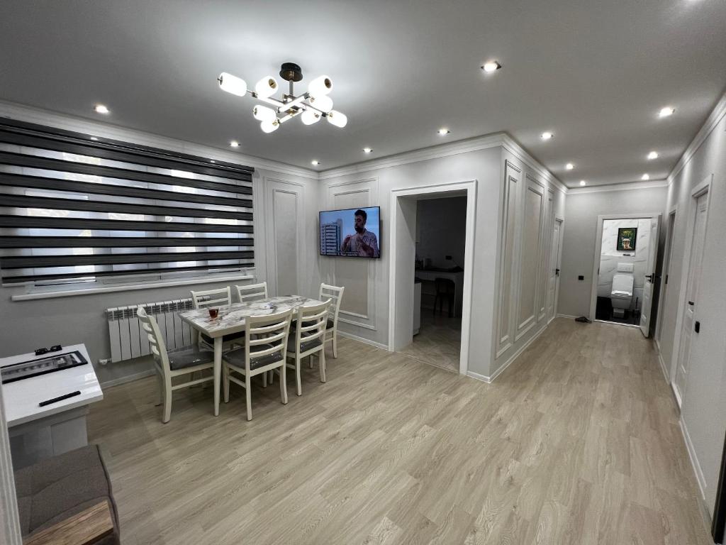 Entire Apartment in Central Nukus photo 4