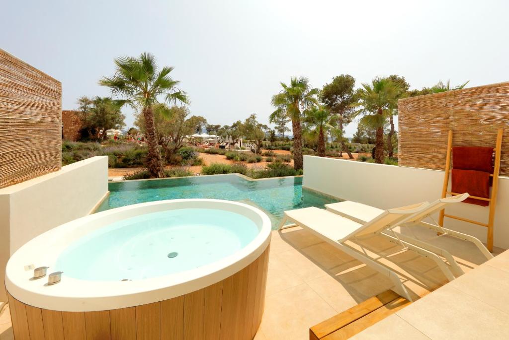 TRS Ibiza Hotel -All Inclusive Adults Only photo 4