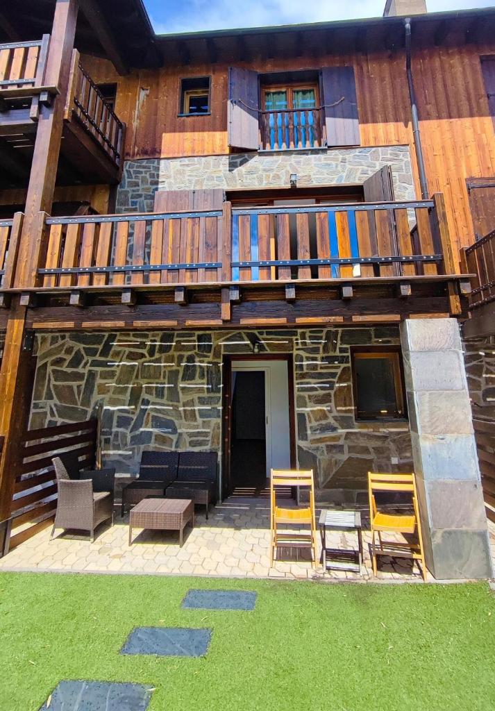 Casa con jardín cerca de Llívia