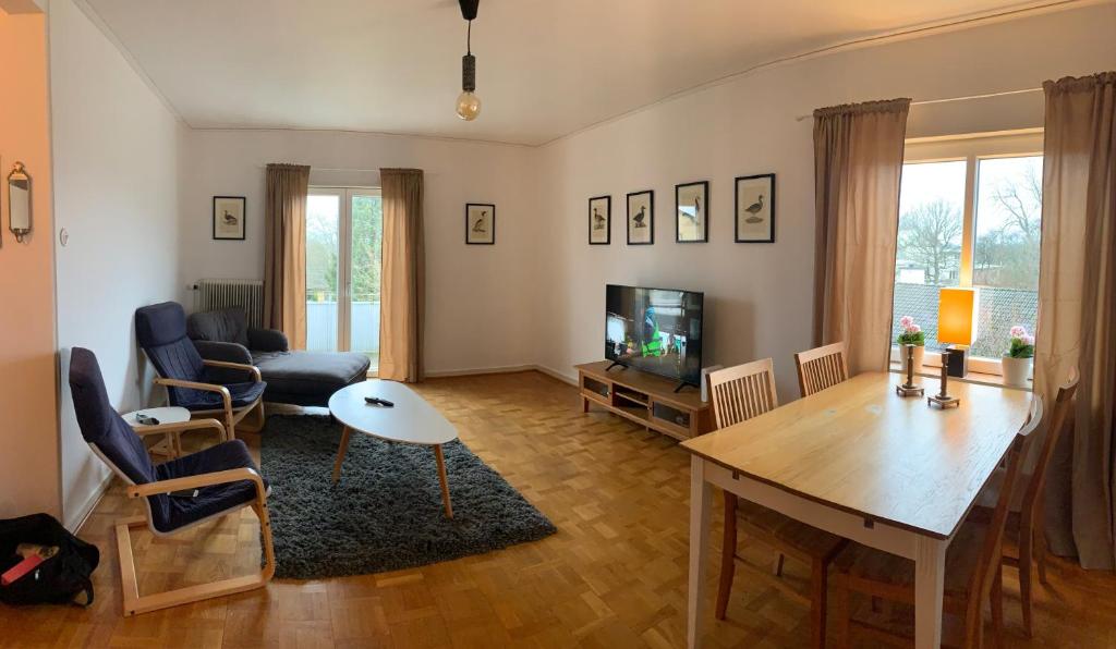 4 Bed Apartment with balcony in Karlskrona photo 3