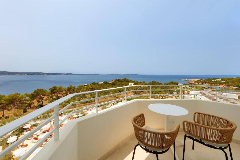 TRS Ibiza Hotel -All Inclusive Adults Only photo 2