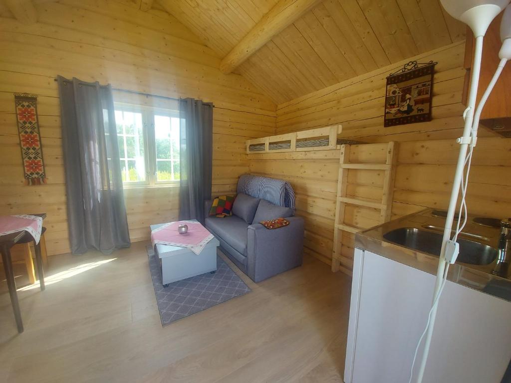 small camping cabbin with bathroom near by photo 3