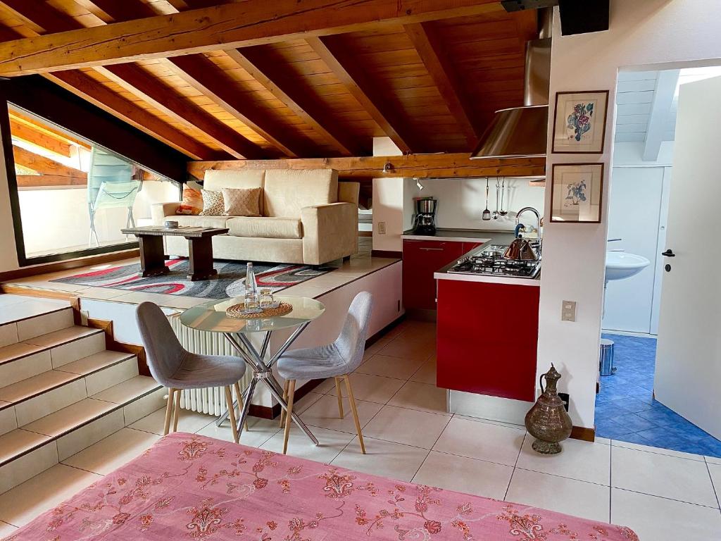 Villa Costantina with heated POOL photo 2