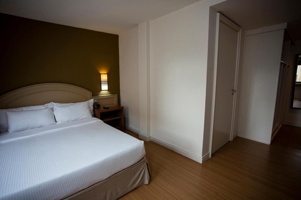 Master Porto Alegre Hotel - Av Carlos Gomes, Proximo Consulado Americano photo 4