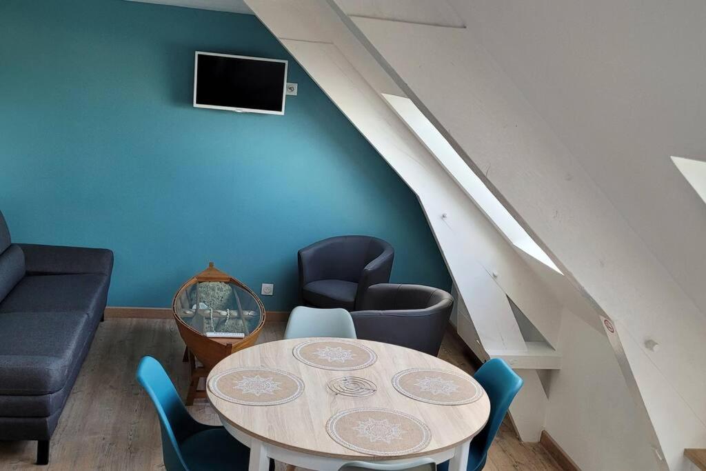 Loft - duplex les pieds dans l'eau vue mer photo 2