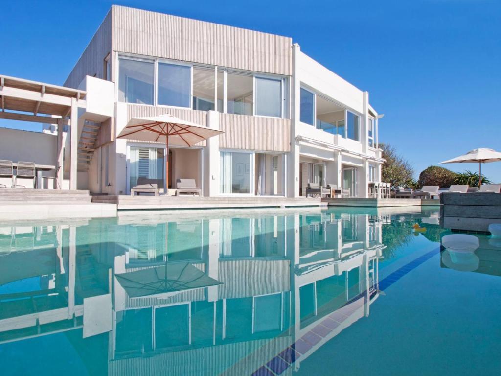 The Bay House photo 1
