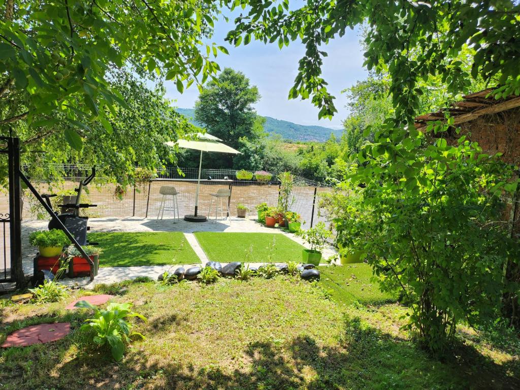 Kuća na obali reke Nišave