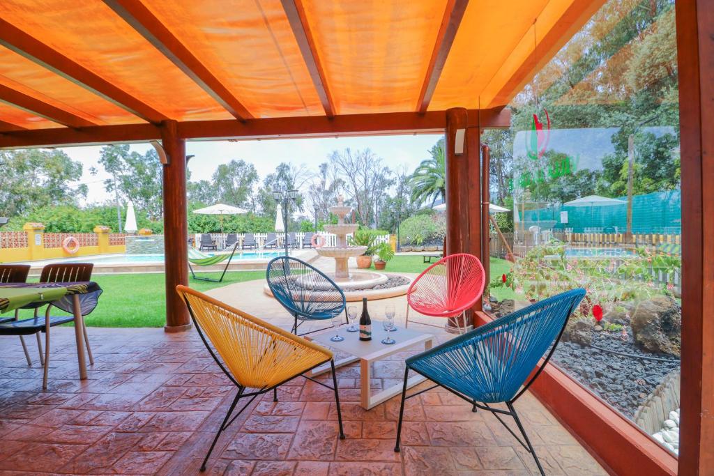Majestic Mountain Villa with heated pool photo 4