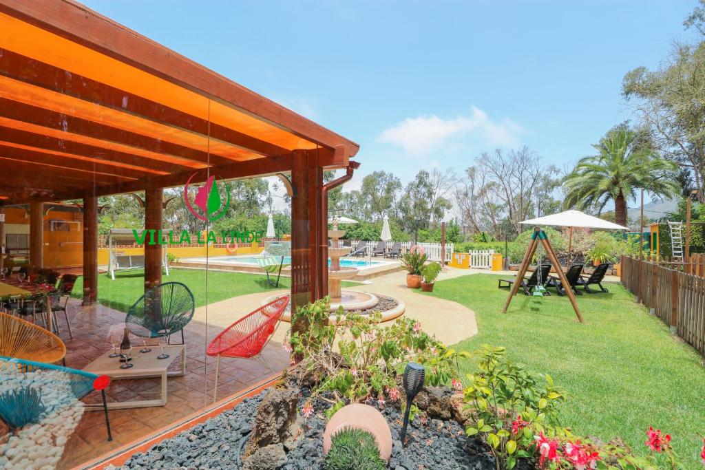 Majestic Mountain Villa with heated pool photo 1