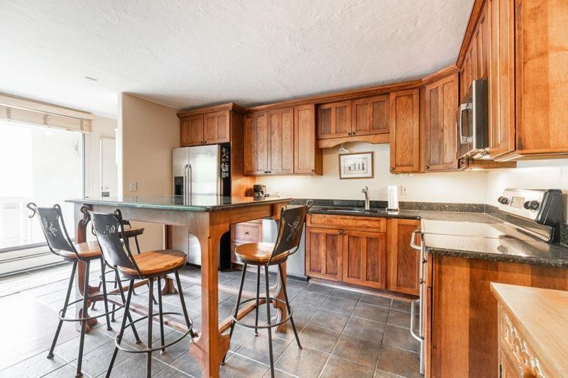 Scorpio Condo with Vail Mountain View photo 3