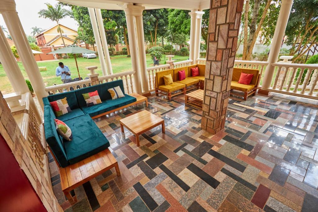 The Forest House - Kawuku-Bunga photo 3